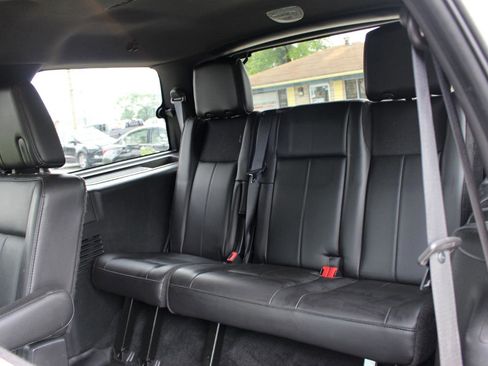 Used 2014 Ford Expedition Limited w/ Equipment Group 301A AWD/4WD image 34