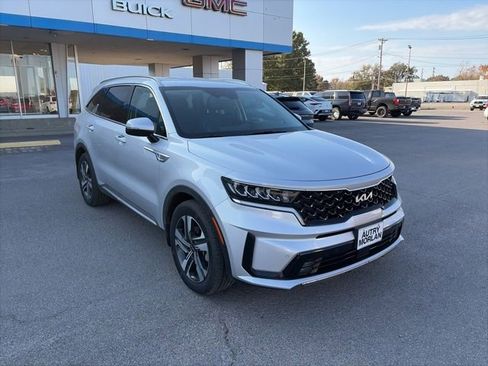Used 2023 Kia Sorento EX image 8