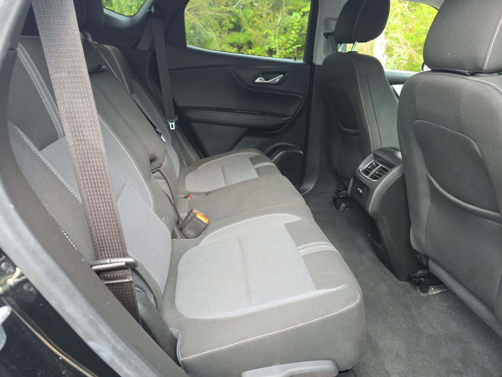 Used 2026 Chevrolet Blazer LT AWD/4WD image 9