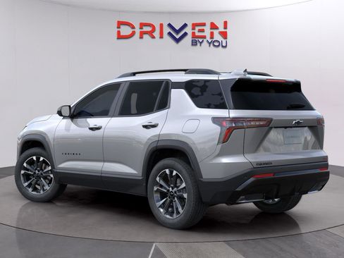 New 2026 Chevrolet Equinox RS w/ LPO, Floor Liner Package image 2