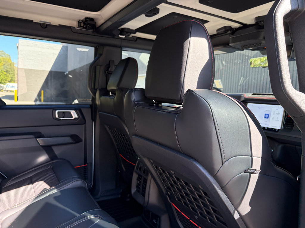 New 2026 Ford Bronco Raptor w/ Interior Carbon Fiber Pack AWD/4WD image 23