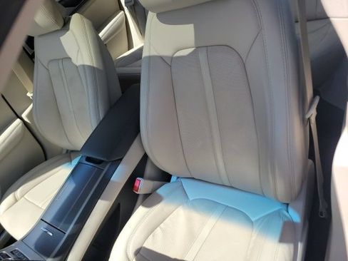 Used 2019 Lincoln MKZ Reserve AWD/4WD image 29