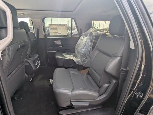 New 2026 Ford Expedition Max Active image 15