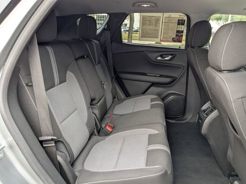 Used 2025 Chevrolet Blazer LT image 28