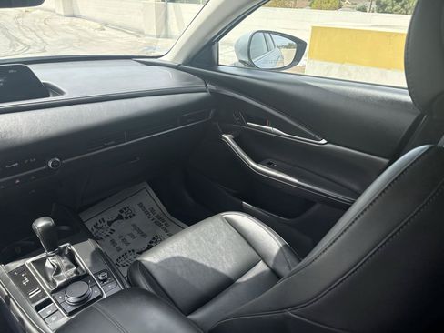 Used 2021 MAZDA CX-30 FWD 2.5 S w/ Select Package image 19