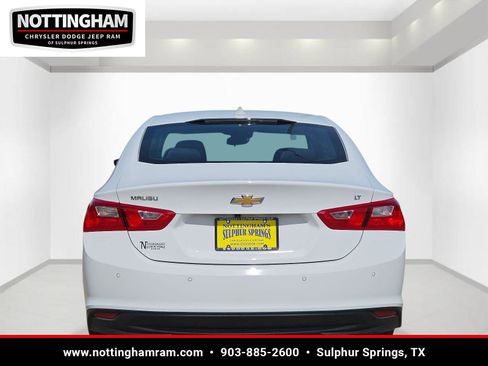 Used 2025 Chevrolet Malibu LT image 5