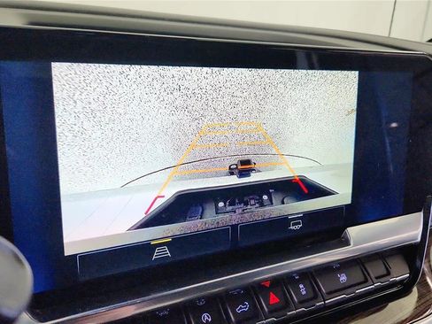 Used 2023 Chevrolet Silverado 1500 LT image 29