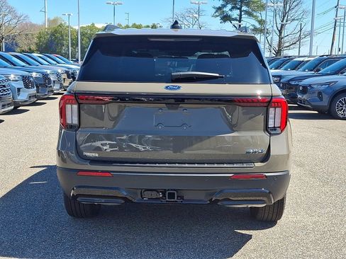 New 2026 Ford Explorer ST-Line AWD/4WD image 5