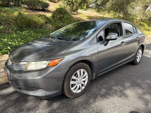 Used 2012 Honda Civic LX image 1