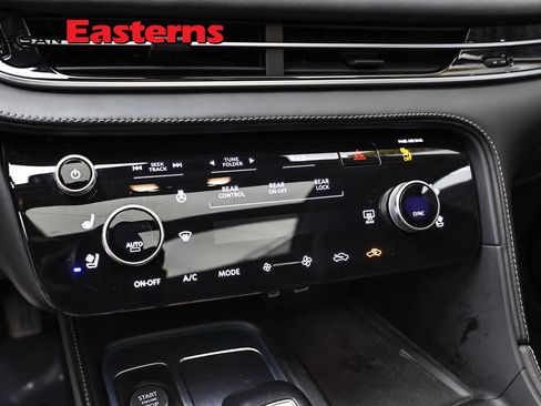 Used 2023 INFINITI QX60 Luxe w/ Cargo Package AWD/4WD image 18