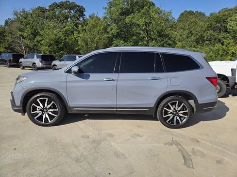 Used 2022 Honda Pilot Touring image 5