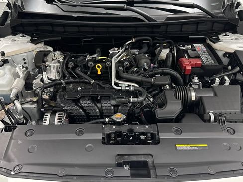 New 2026 Nissan Altima 2.5 SR AWD/4WD image 11