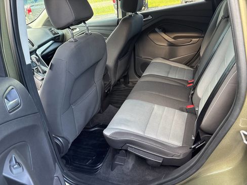 Used 2013 Ford Escape SE image 7