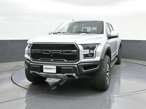 Used 2018 Ford F150 Raptor w/ Equipment Group 802A Luxury AWD/4WD image 23