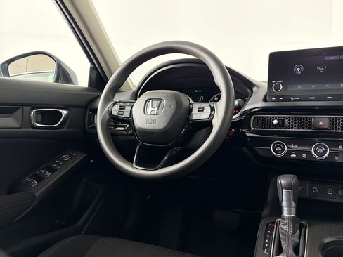 Used 2025 Honda Civic LX image 27