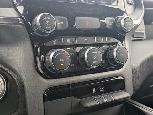 Used 2024 RAM 1500 Laramie image 15