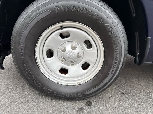 Used 2017 RAM 1500 Tradesman w/ Power & Remote Entry Group image 9