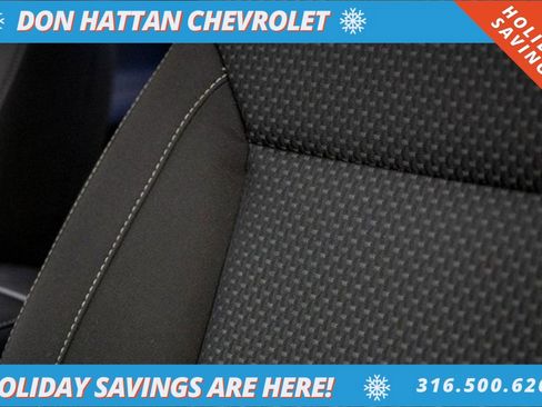 Used 2023 GMC Acadia SLE w/ Driver Convenience Package image 21