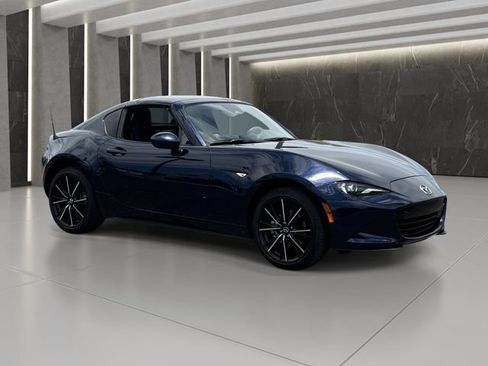 Used 2025 MAZDA MX-5 Miata RF Grand Touring RWD image 8