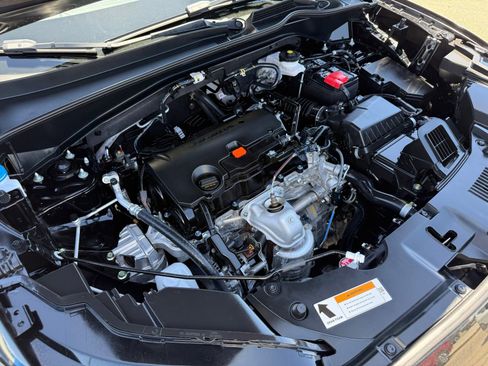 Certified 2025 Honda HR-V LX image 39