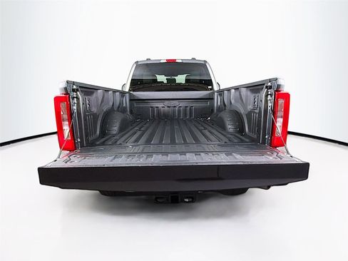 Used 2025 Ford F350 XLT w/ FX4 Off-Road Package AWD/4WD image 23