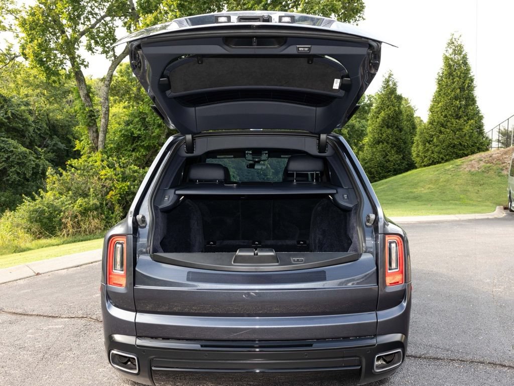 Used 2022 Rolls-Royce Cullinan w/ Cullinan Package AWD/4WD image 66