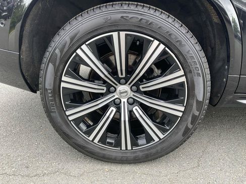 Certified 2023 Volvo XC90 B6 Plus AWD/4WD image 16