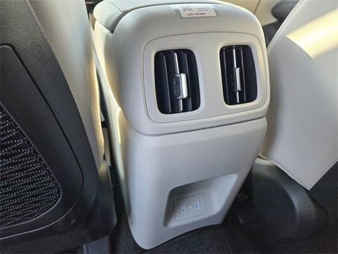 New 2026 Hyundai Tucson Limited image 11