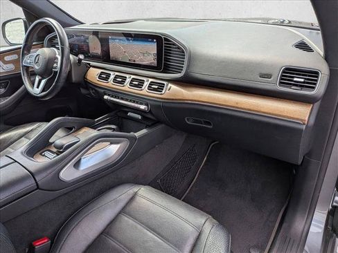 Used 2020 Mercedes-Benz GLS 450 4MATIC image 24