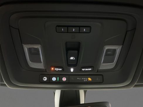 Used 2019 GMC Sierra 1500 AT4 w/ AT4 Premium Package image 27