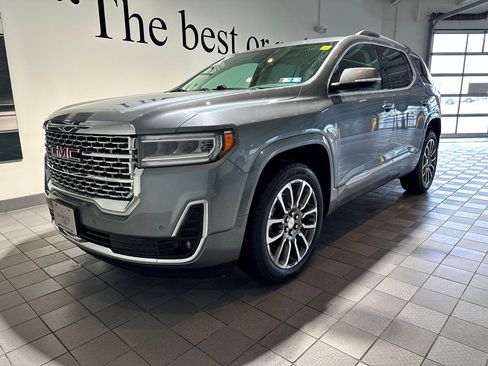 Used 2021 GMC Acadia Denali image 8