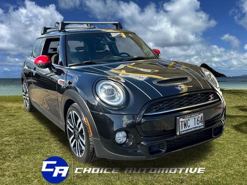 Used 2019 MINI Cooper S w/ Premium Package FWD image 10