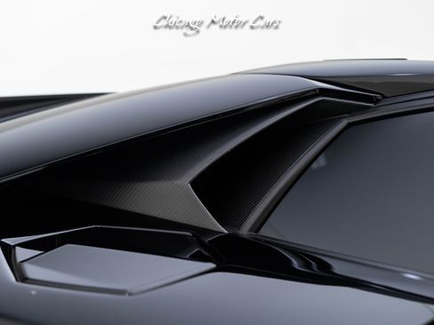 Used 2017 Lamborghini Aventador LP 750-4 Superveloce image 14