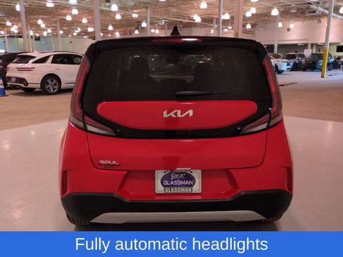 Certified 2024 Kia Soul LX FWD image 5
