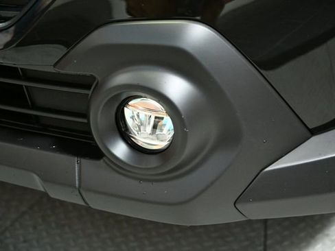 Used 2025 Subaru Outback Premium image 18