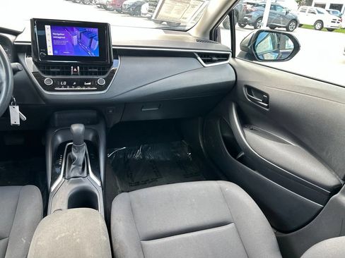 Used 2024 Toyota Corolla LE FWD image 12