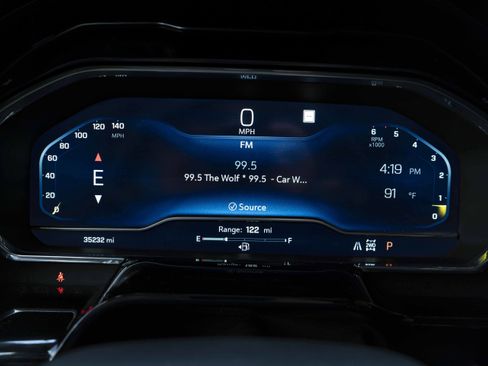 Used 2022 Chevrolet Silverado 1500 LTZ image 23