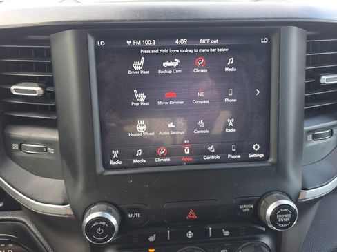 Used 2019 RAM 1500 Big Horn AWD/4WD image 18