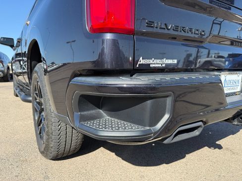 Used 2024 Chevrolet Silverado 1500 RST w/ Convenience Package II AWD/4WD image 9