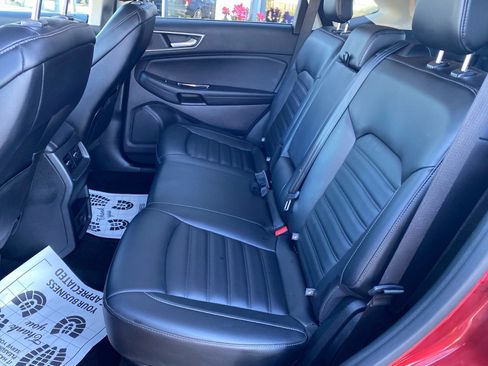 Used 2019 Ford Edge SEL w/ Equipment Group 201A AWD/4WD image 24
