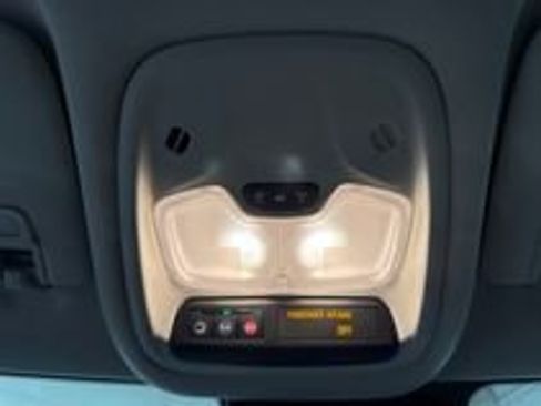 Used 2021 Chevrolet TrailBlazer LS FWD image 19