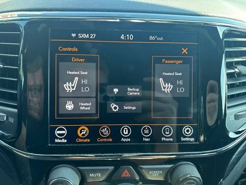 Used 2021 Jeep Grand Cherokee Laredo X AWD/4WD image 20
