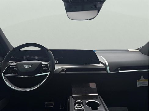 New 2026 Cadillac Vistiq Luxury image 25