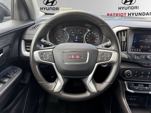 Used 2024 GMC Terrain SLE AWD/4WD image 13