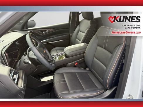 Used 2026 Chevrolet Traverse High Country AWD/4WD image 20