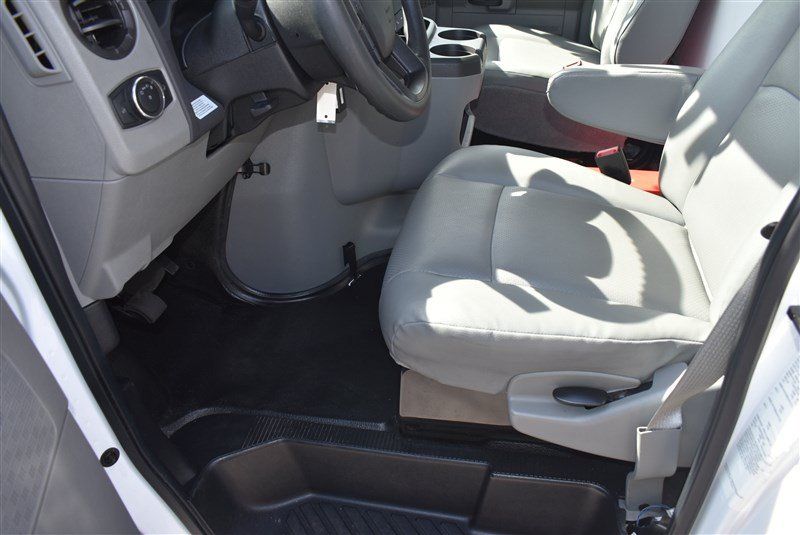 Used 2024 Ford E-350 and Econoline 350 Super Duty w/ Power Windows & Locks Group RWD image 9