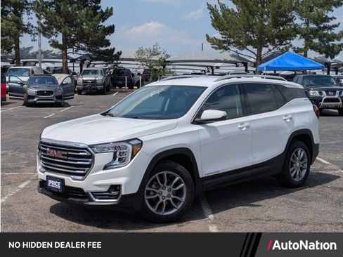 Used 2022 GMC Terrain SLT AWD/4WD image 1