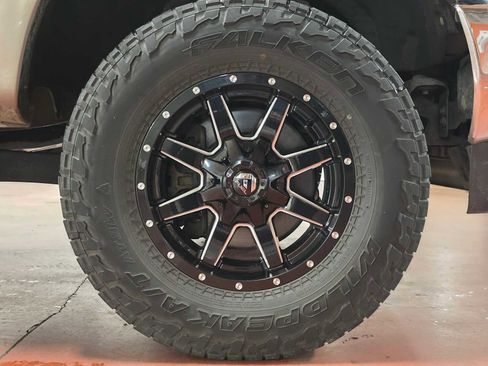 Used 2019 Ford F250 Lariat w/ Lariat Value Package image 9