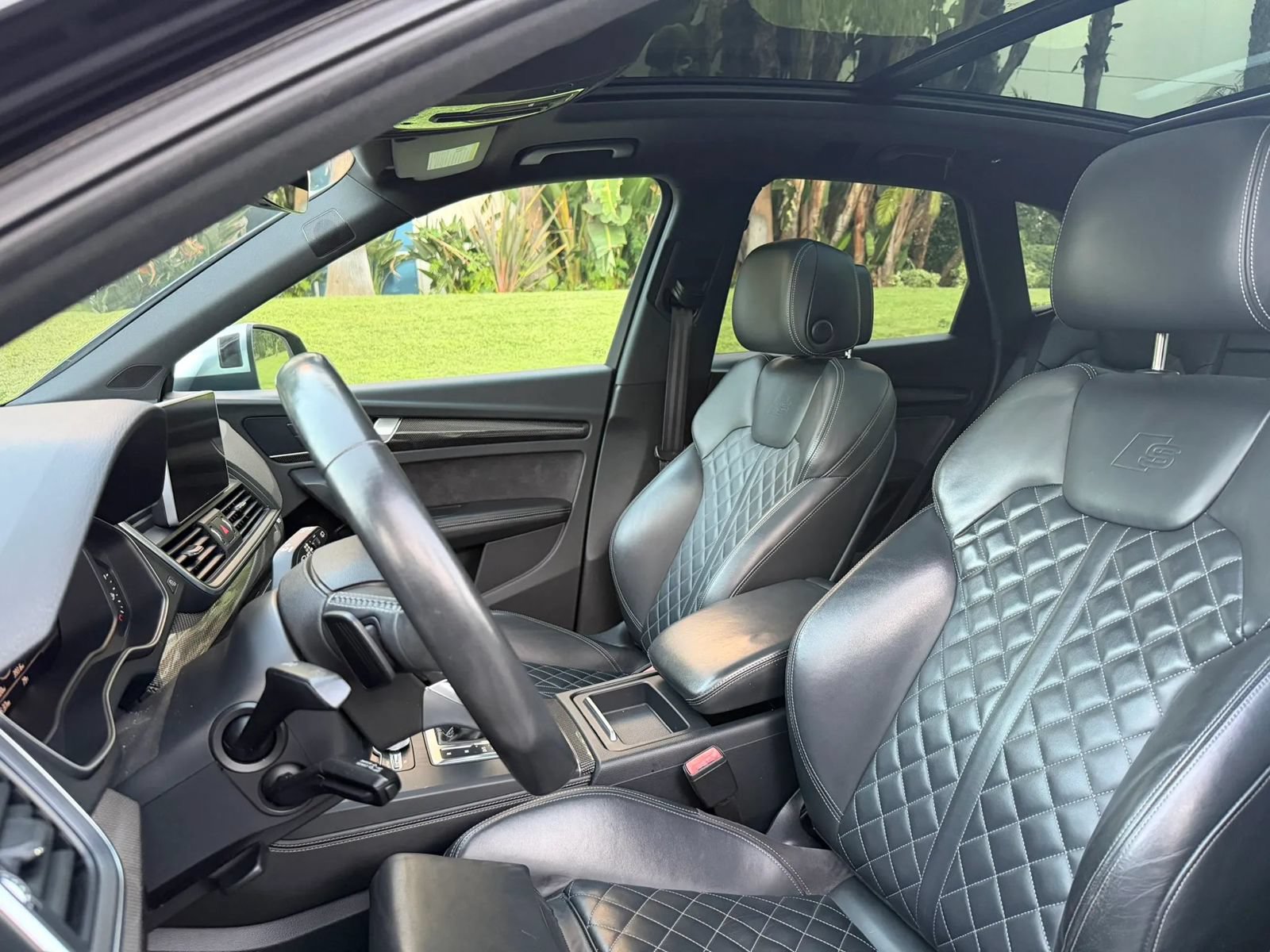 Used 2018 Audi SQ5 Premium Plus AWD/4WD image 14