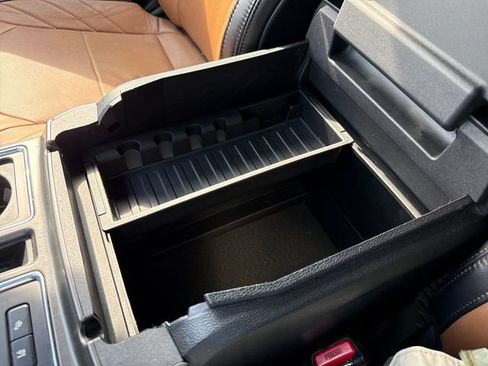 Used 2017 Ford F150 Limited AWD/4WD image 12